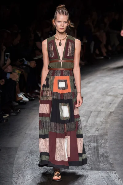 Look 33